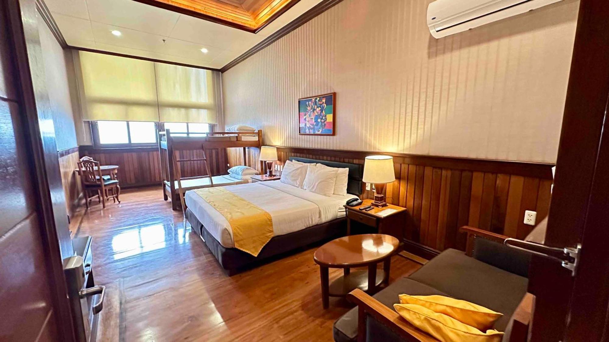 Alta D' Tagaytay Hotel Tagaytay City Екстер'єр фото