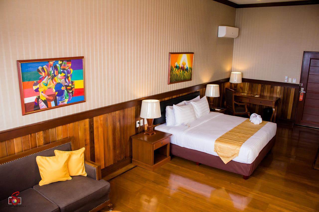 Alta D' Tagaytay Hotel Tagaytay City Екстер'єр фото