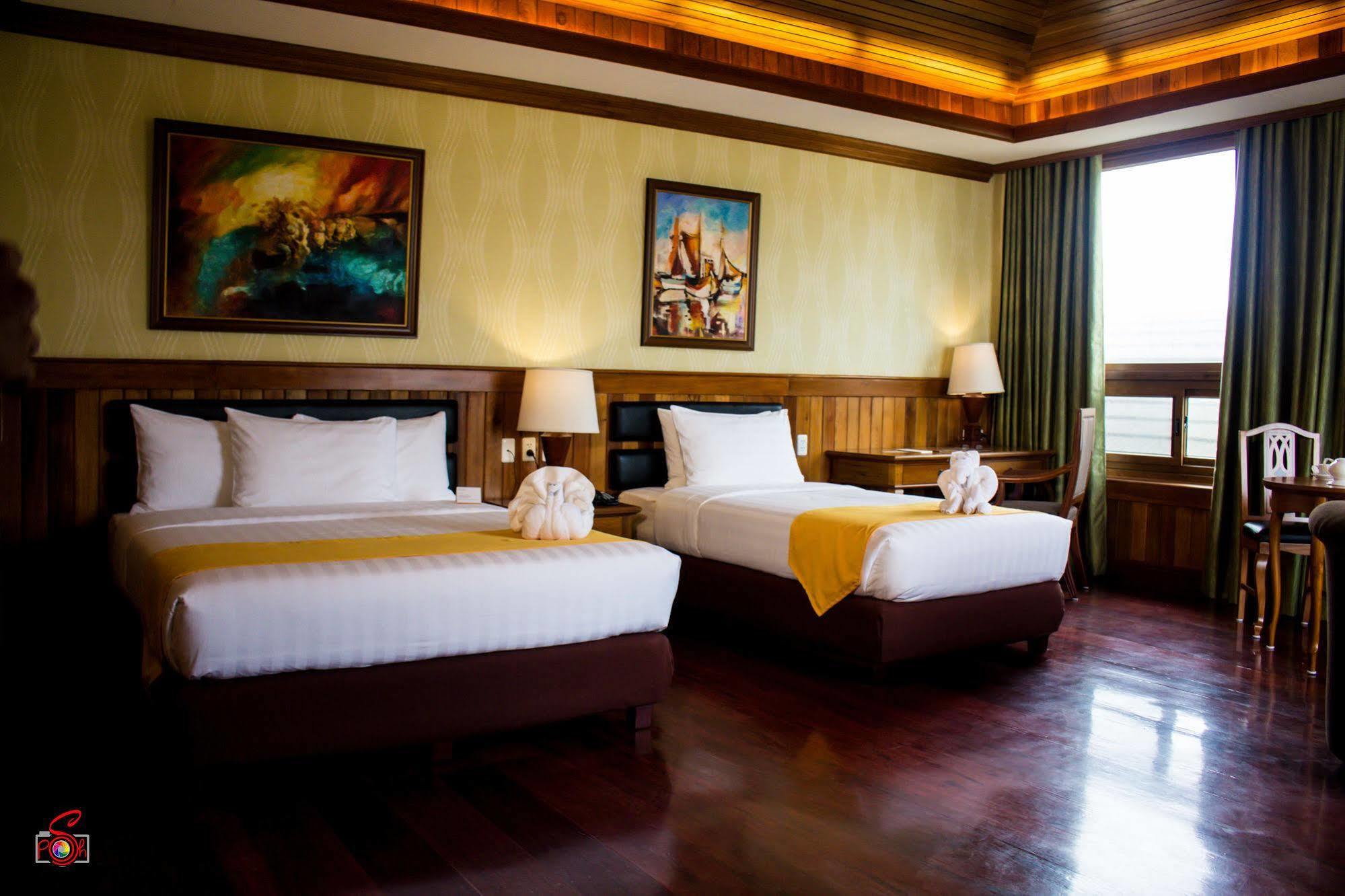 Alta D' Tagaytay Hotel Tagaytay City Екстер'єр фото
