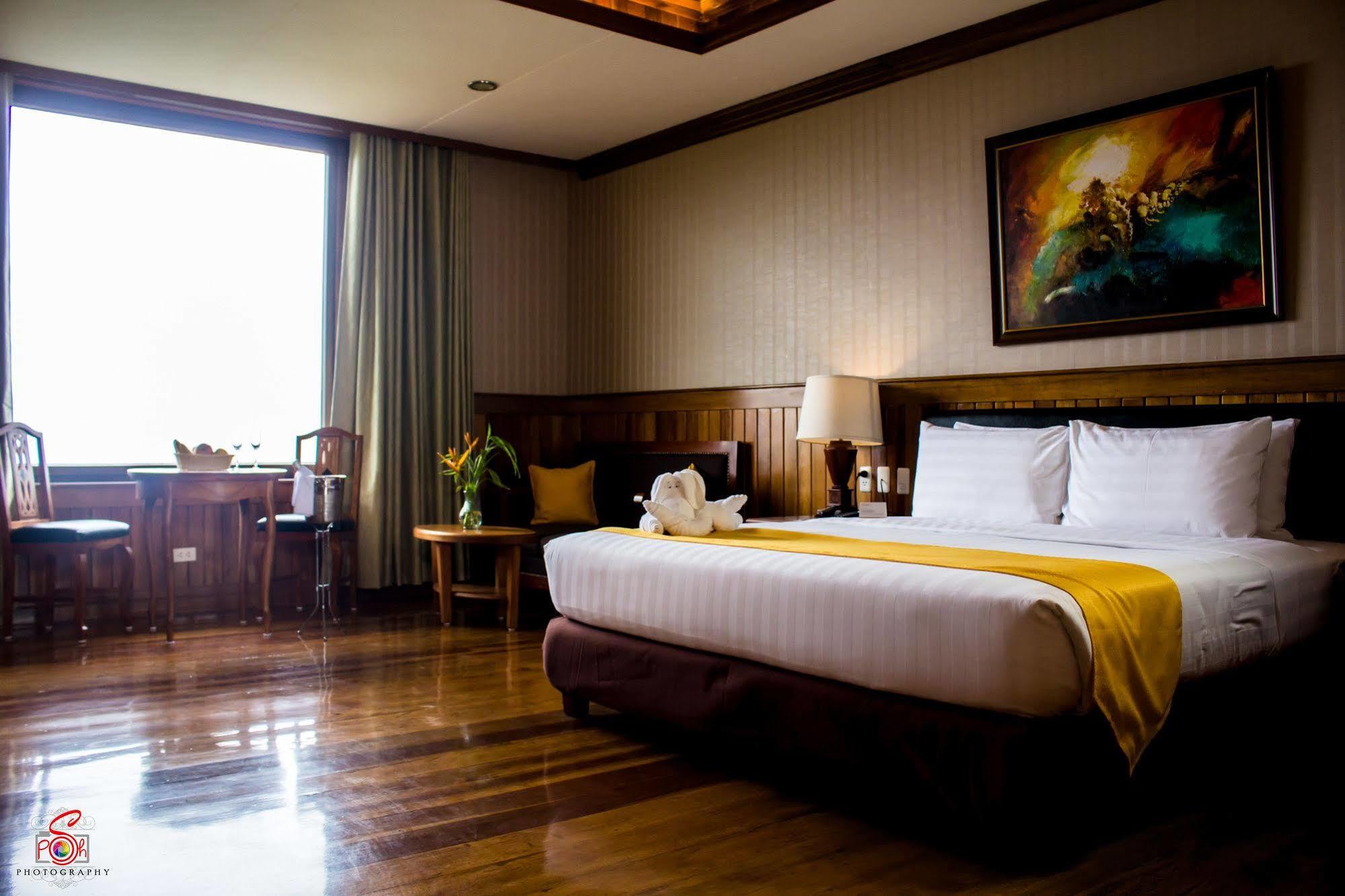 Alta D' Tagaytay Hotel Tagaytay City Екстер'єр фото
