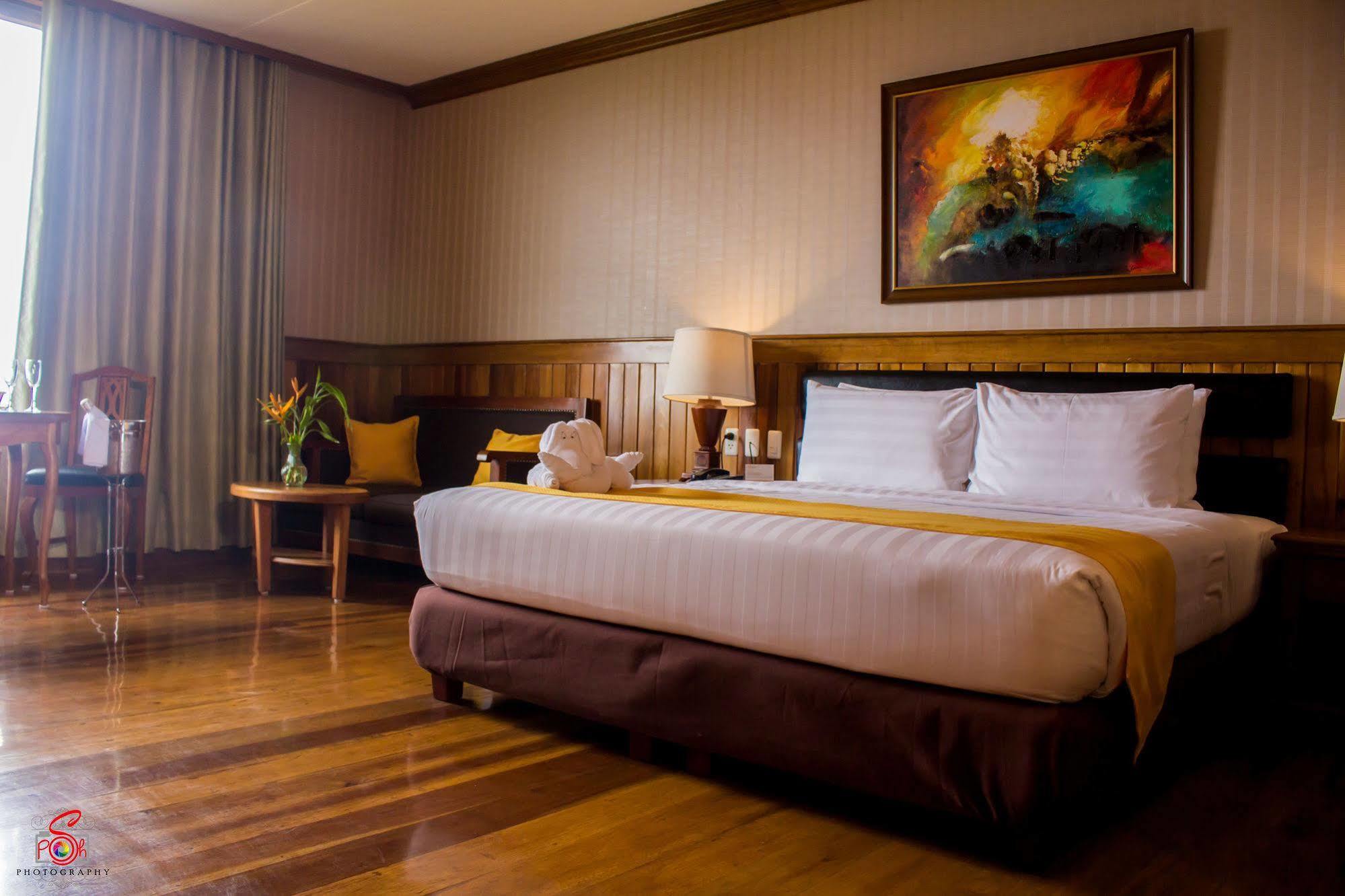 Alta D' Tagaytay Hotel Tagaytay City Екстер'єр фото