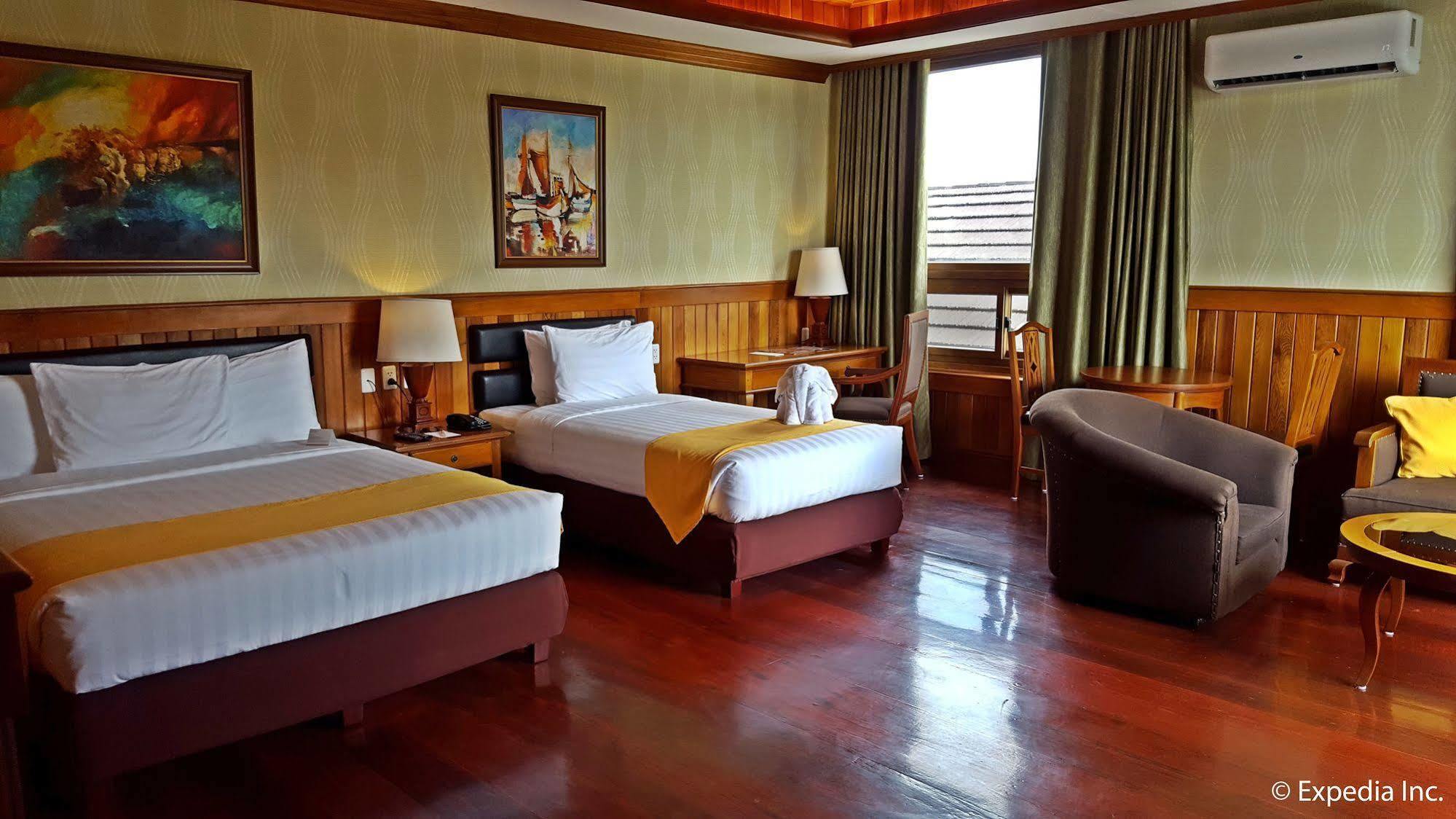 Alta D' Tagaytay Hotel Tagaytay City Екстер'єр фото