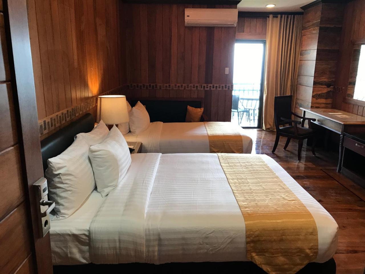Alta D' Tagaytay Hotel Tagaytay City Екстер'єр фото